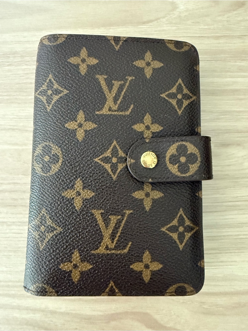 Louis Vuitton Wallet Bi-Fold + Double Zip Coated canvas classic monogram